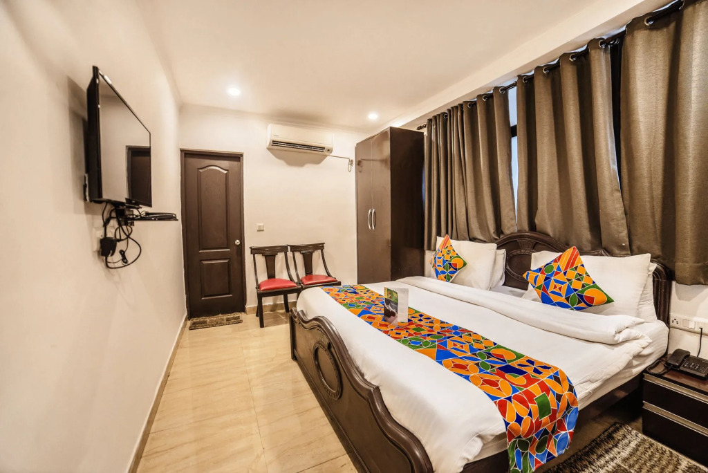 FabHotel Maple House Phase V