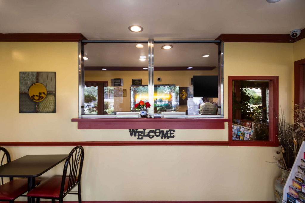 Americas Best Value Inn Buda