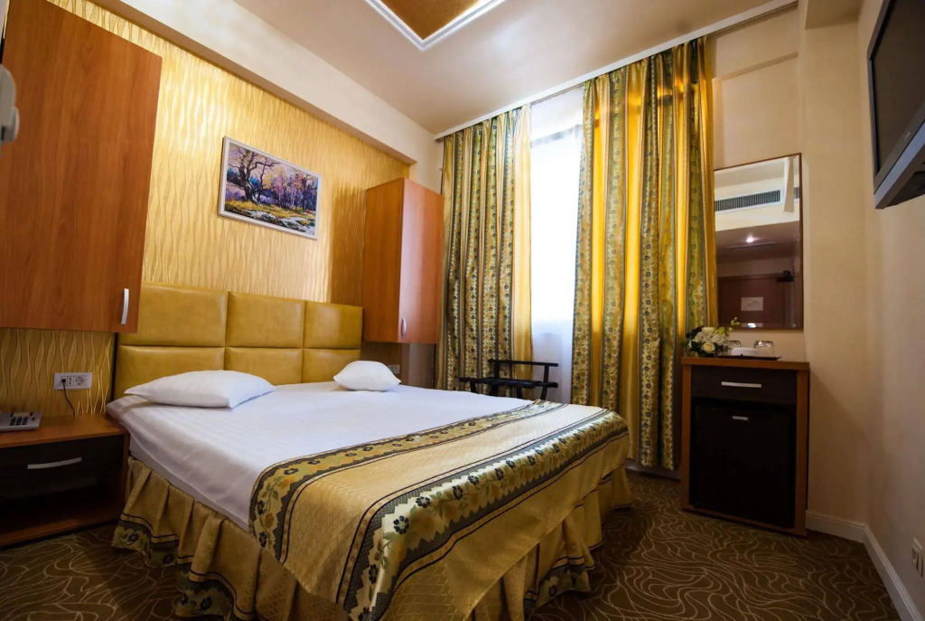 Lev Or Hotel