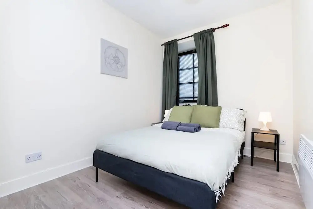2 Bed Flat-ground Floor-parking