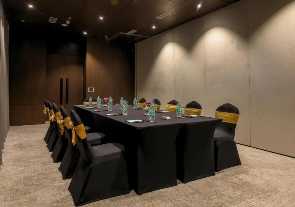 Essentia Premier Hotel Pune Wakad