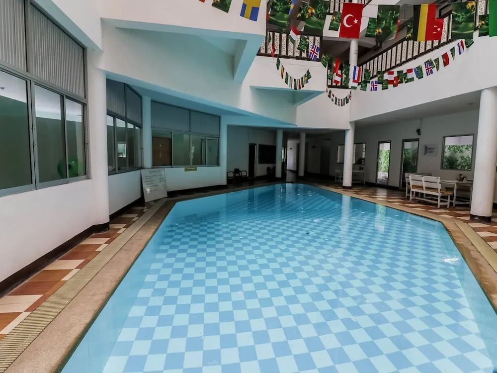 Nida Rooms Srichandon 12 Night Villa