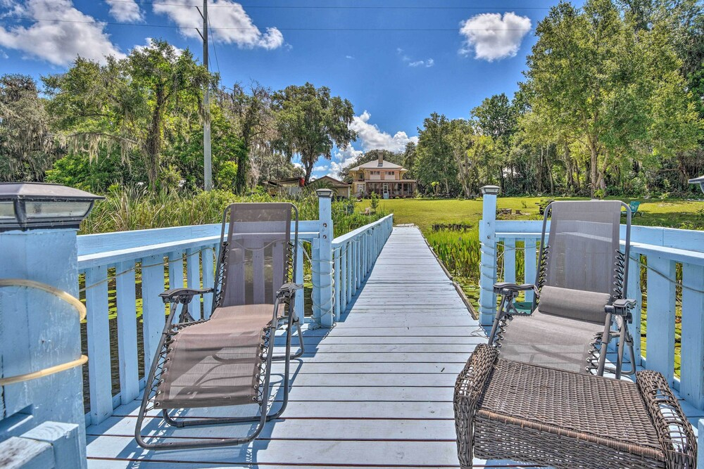 Historic Crescent City Studio - Lakefront w/ Dock!