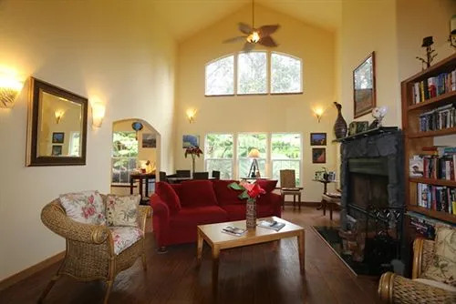 Lava Pond Lodge