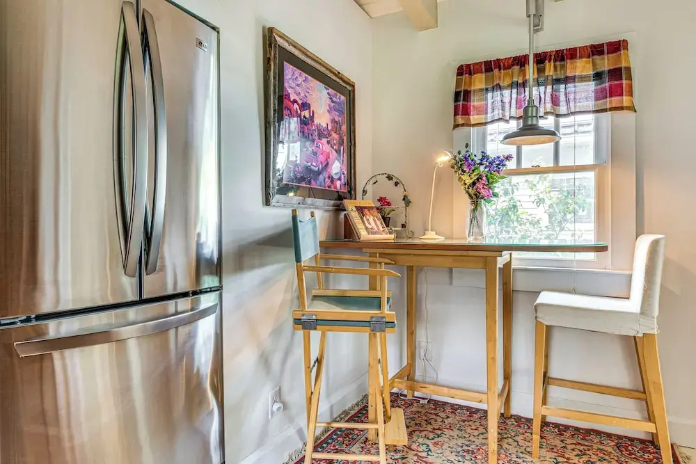 3 Blocks to Indy Motor Speedway: Home w/ Yard!