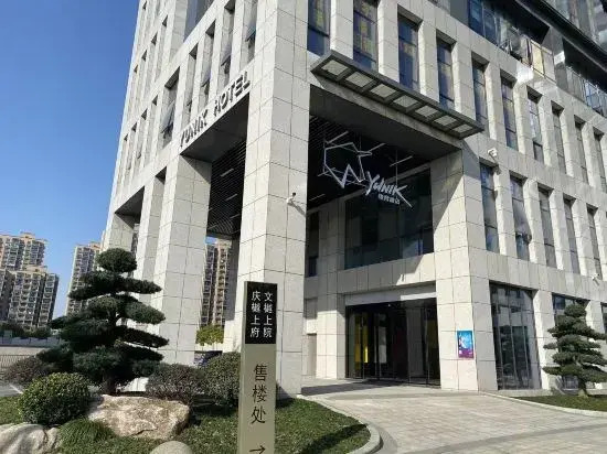 Jes Premium Hotel