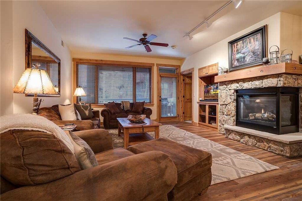 4203 Aspen Lodge, Trappeur's Crossing Apartment 3