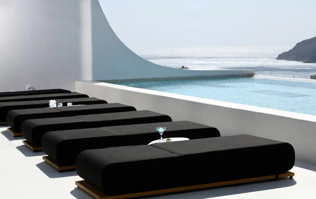Million Stars Mykonos, Iconic by Design