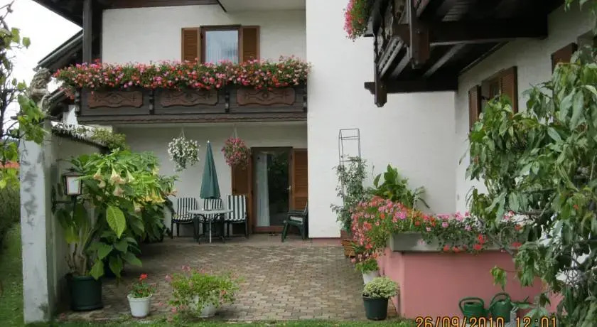 Pension-Ferienwohnung Rotar