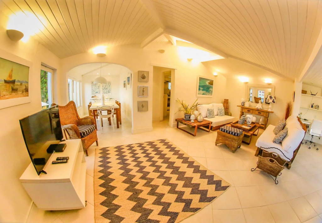 Casa no Coração de Búzios + Vista Incrível e o Pôr do Sol Mais Belo de Búzios Por Luxury Rentals