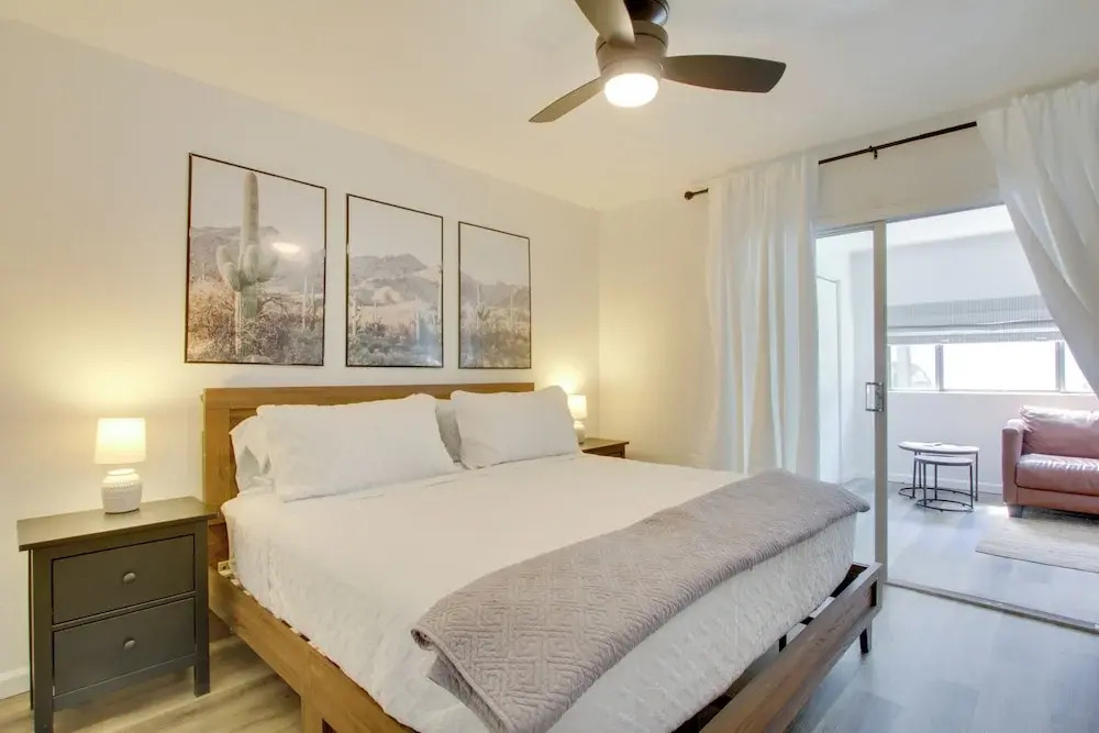 Walk to Papago Park: Condo w/ Community Perks!