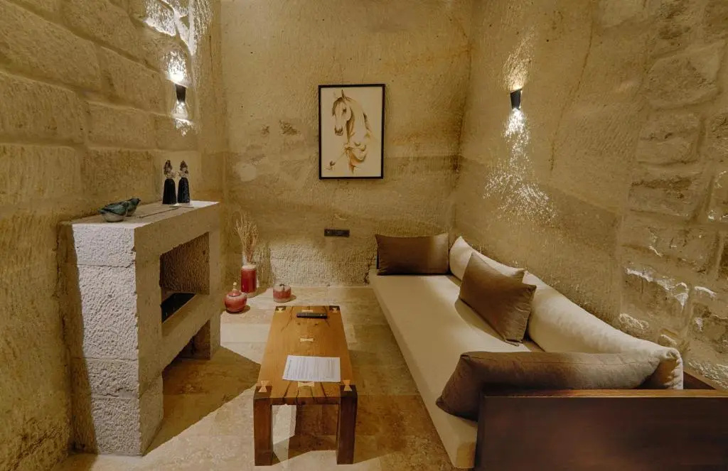 Luvi Cave Hotel
