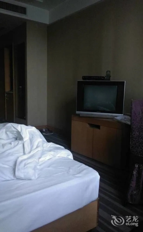 Shidai Wangchao Hotel(咸阳时代王朝大酒店（咸阳湖福园巷子店）)