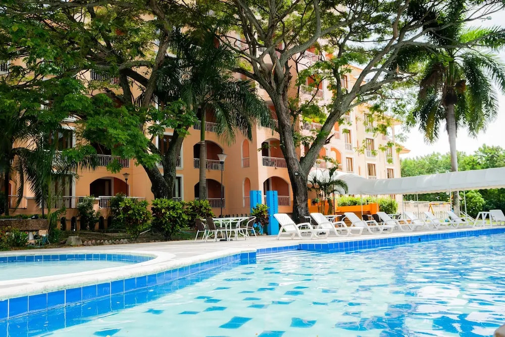 Hotel Penon Suites