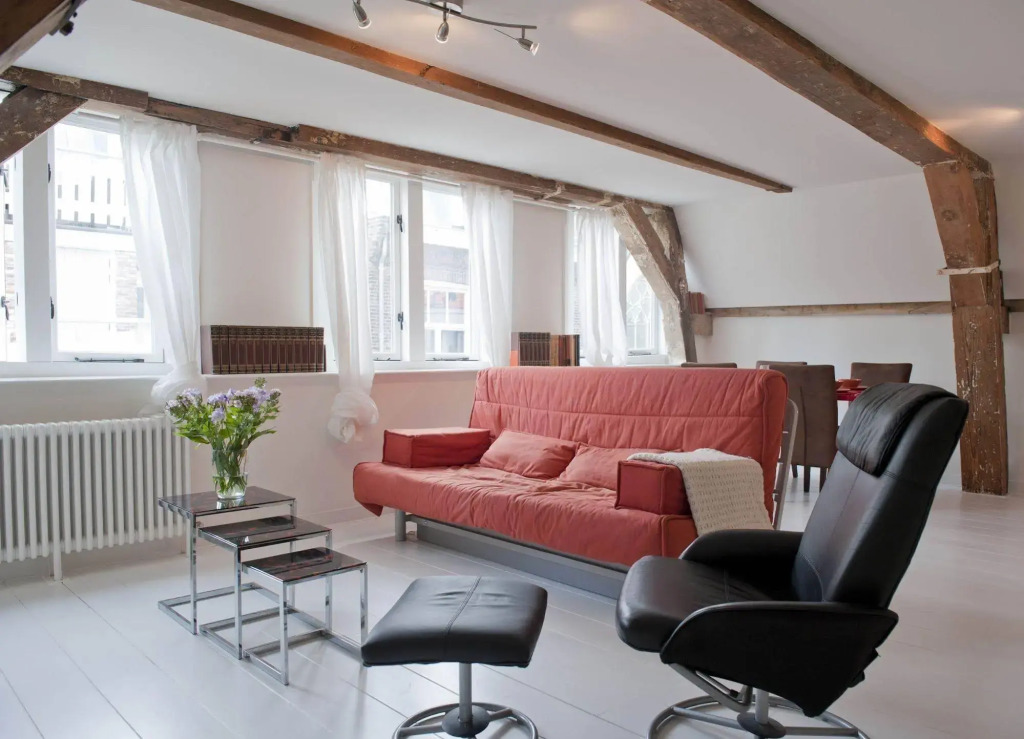 Old City Centre apartments - Central Station area