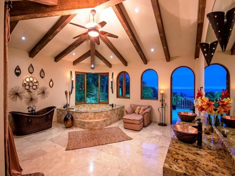 Sunny Vacation Villa 75