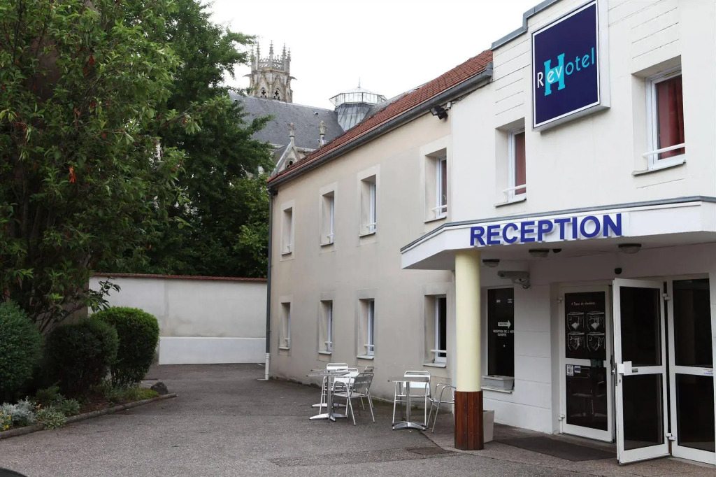 Hôtel REVOTEL Nancy Centre Gare et Congrès