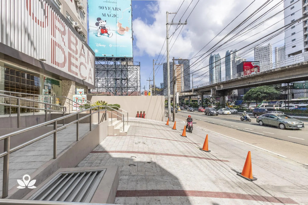 ZEN Rooms Urban Deca EDSA