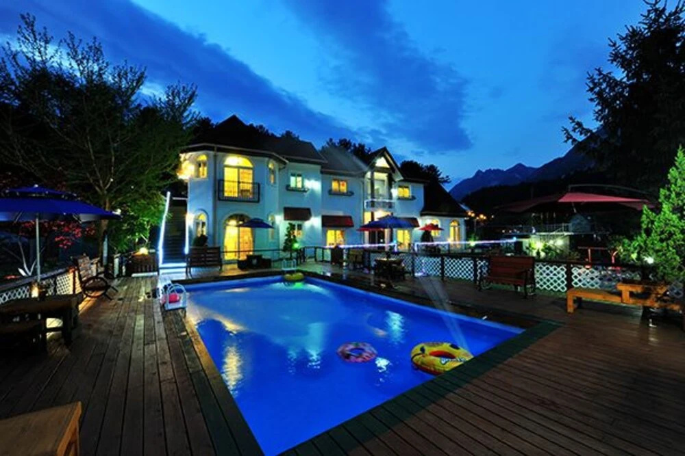 Pocheon Island Pension