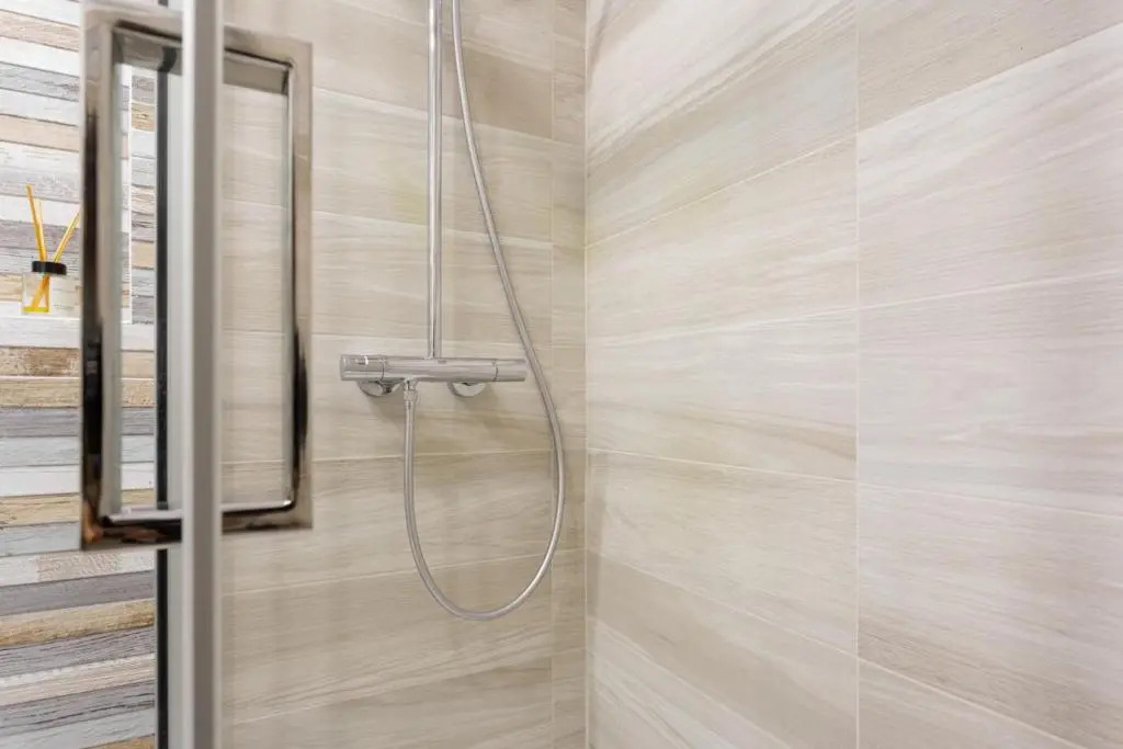 ALTIDO Bright & Beautiful 4BR Apt 5 mins to Rato subway