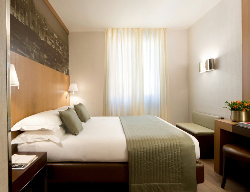 Отель Starhotels Ritz