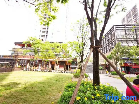 Sanshe Apartment