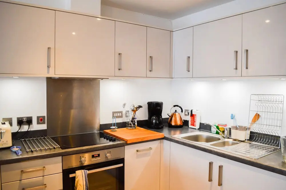 Spacious 2 Bedroom Home