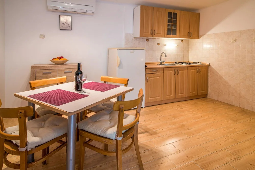 Apartments Rajko