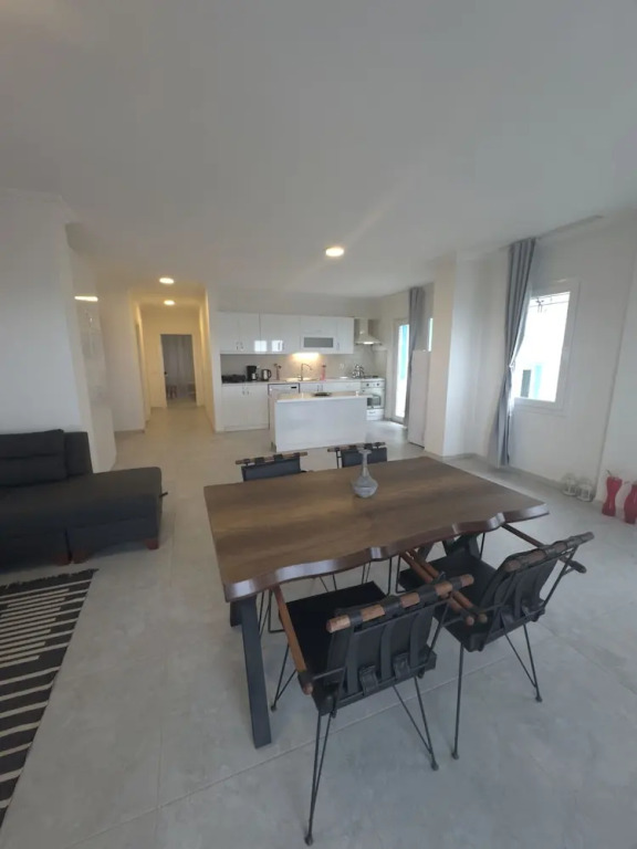 Apex Apart Suites