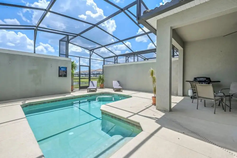 Cozy Home Near Disney Parks - Prime Location