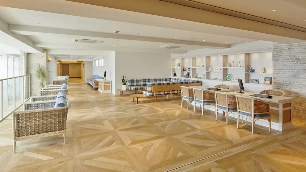 HOTEL SEABREEZE CORAL
