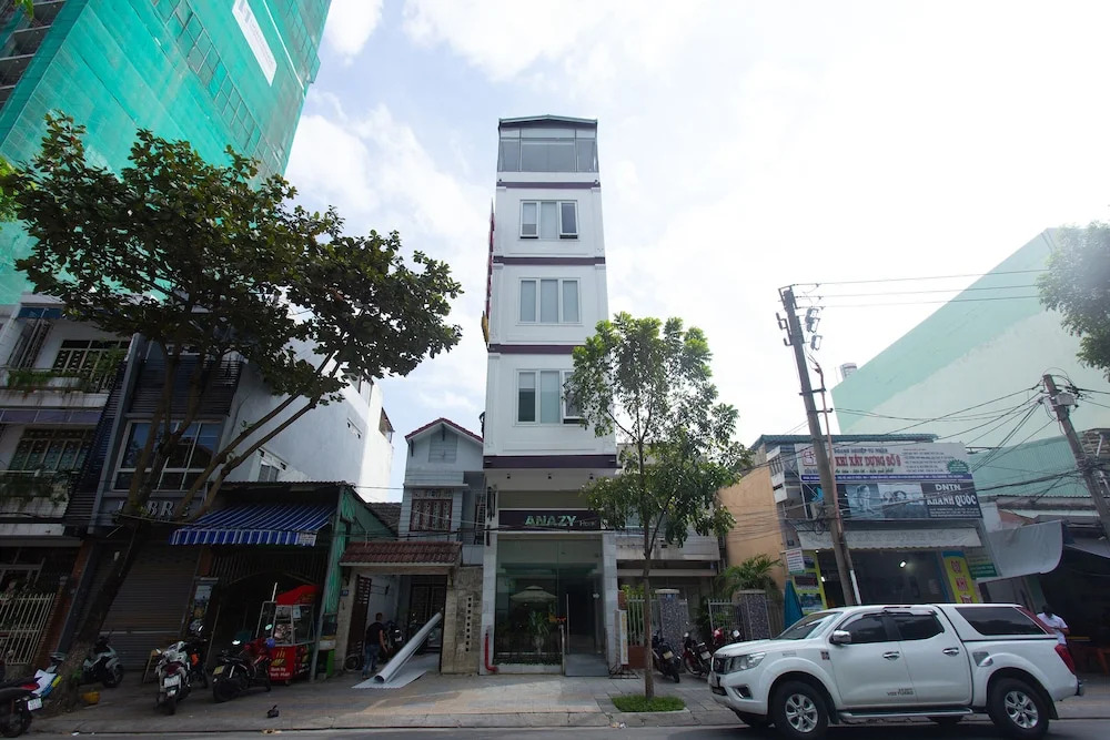 Oyo 525 Anazy Hotel