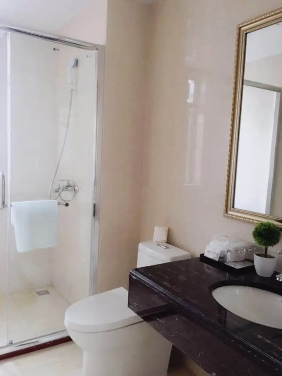 Easy Apartment