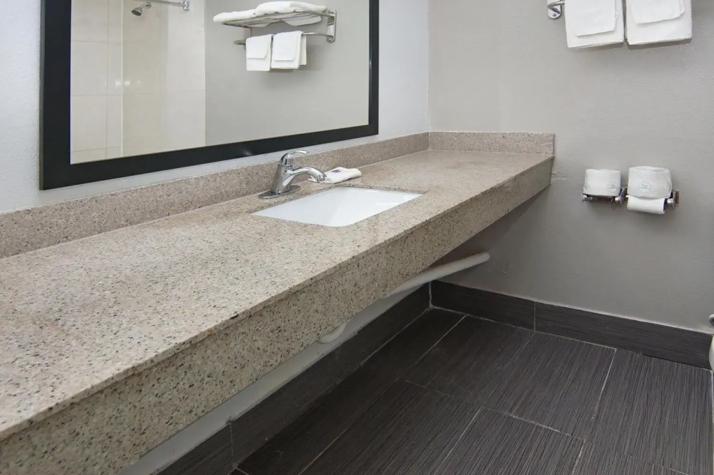 Motel 6-Fort Worth, TX - Downtown East