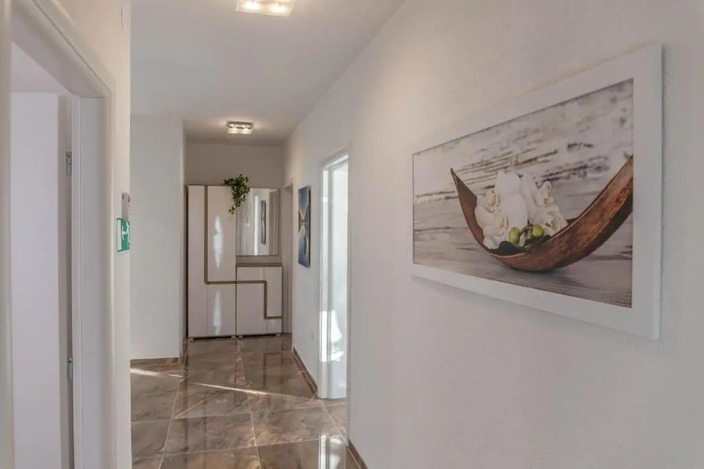 Apartman Crikvenica 30218 - Mira