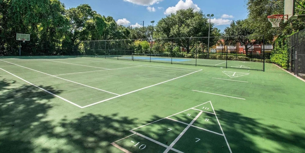 Emerald Island Resort, Private Pool, Game Room and BBQ Grill, Near Disney!!