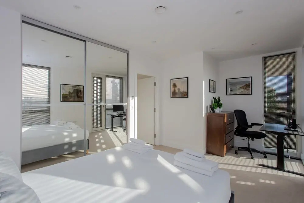 Contemporary 1 Bedroom Apartment in South London
