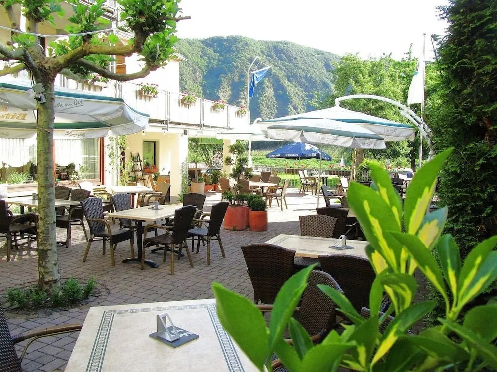Weinhaus Berg