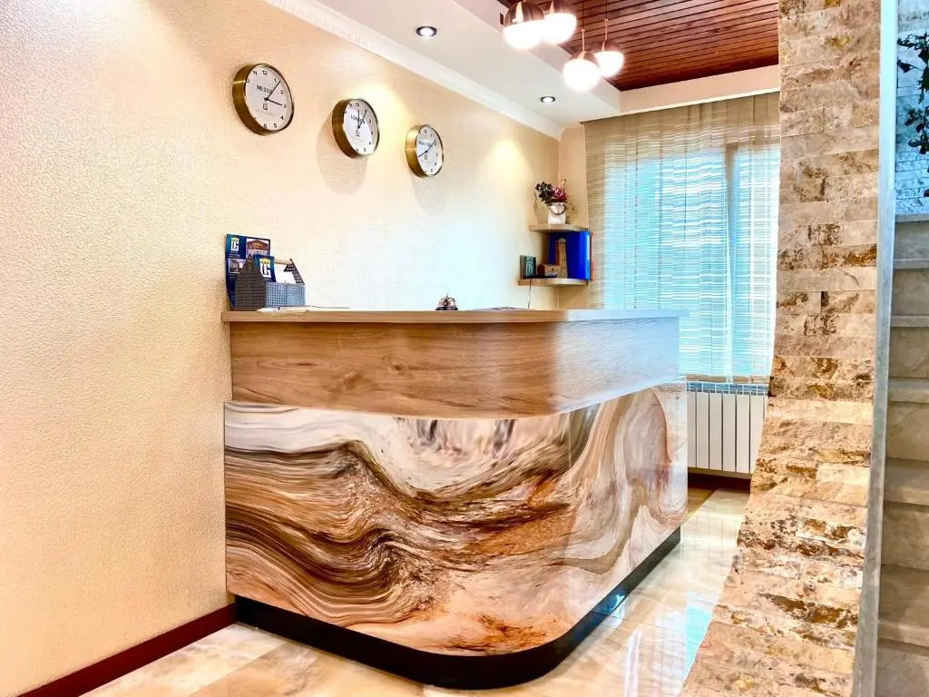 Hotel Gold Tower