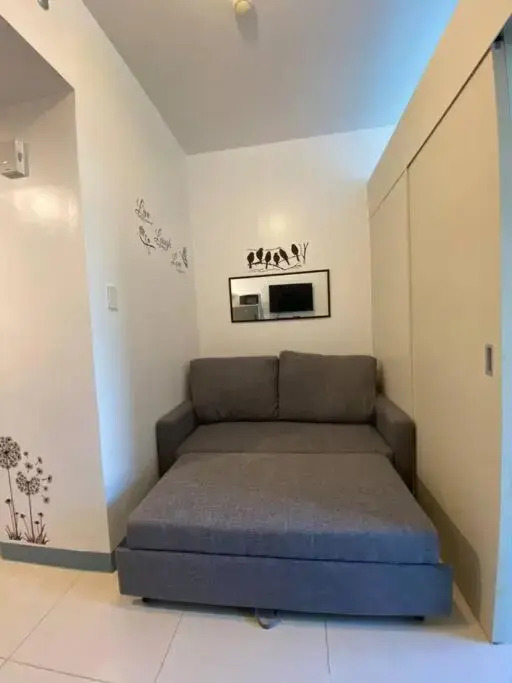 Cozy 1 BR Apartment At South Residences Tower 2