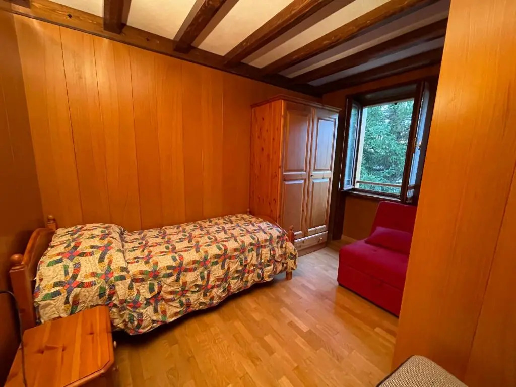 Santi’s Apartment
