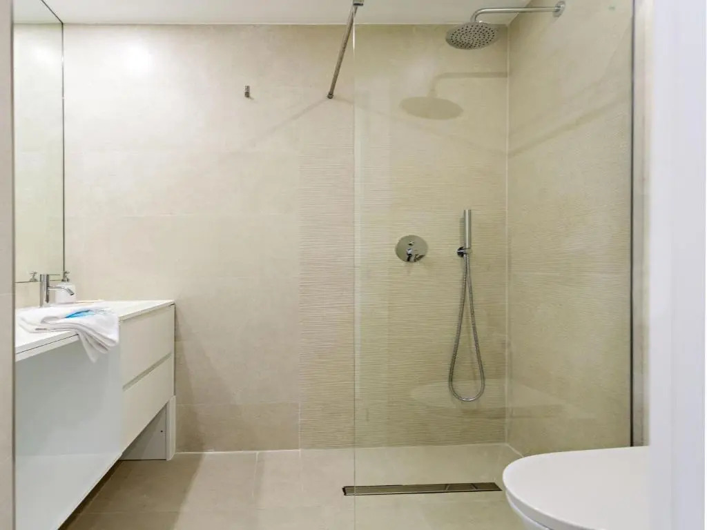 Faro Clara Suites