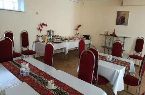 Ossanna Hotel