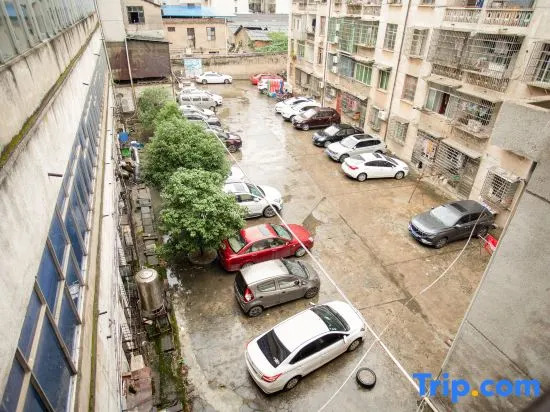Yanyangtian Business Hotel