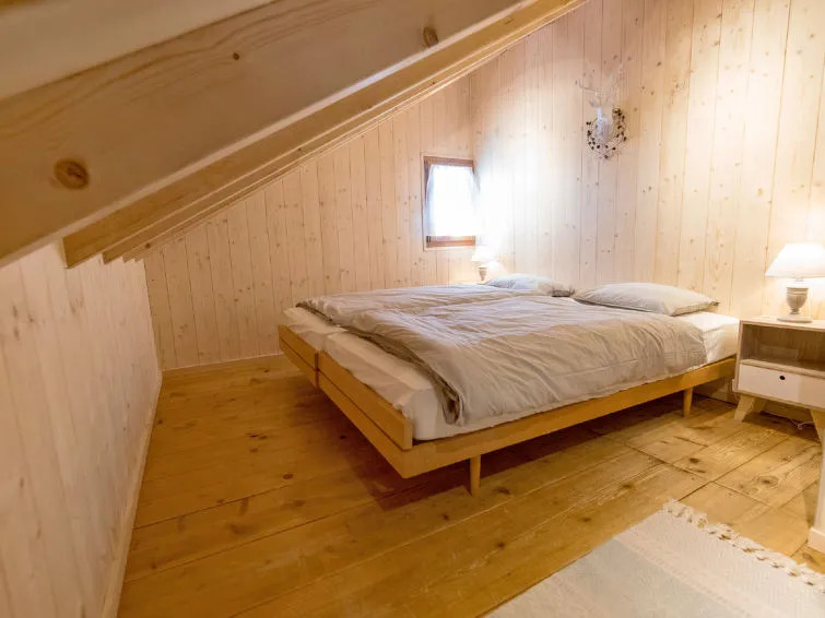 Chalet Chalet de la Vue des Alpes by Interhome