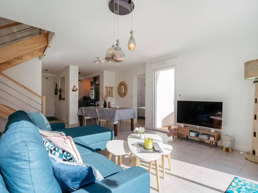 Carnac : Maison 4 pièces avec Wifi et Parking, 8 personnes - FR-1-477-197