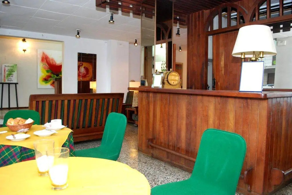 Laerte Hotel Mendoza
