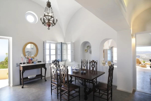 Archipel Mansion Sleeps 8