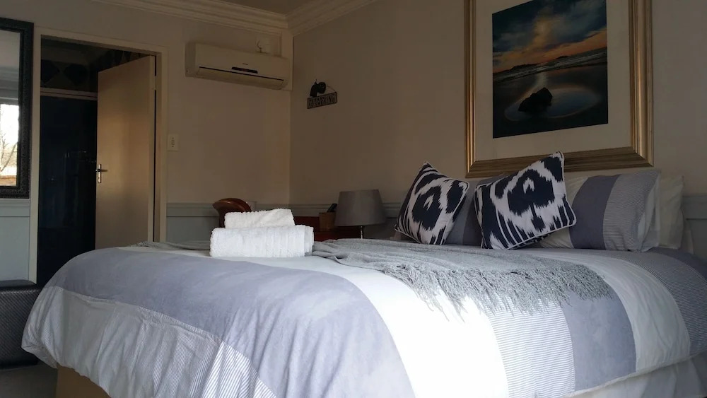 The Clubhouse Guesthouse