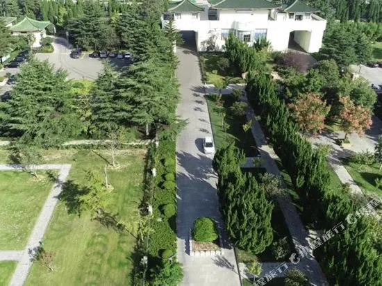 Rushan International Hotel